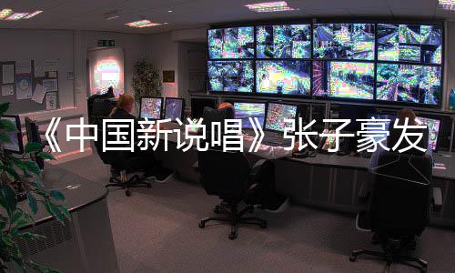 变形头盔挤到脸被了祖戴自拍撞脸友吴彦 网成龙